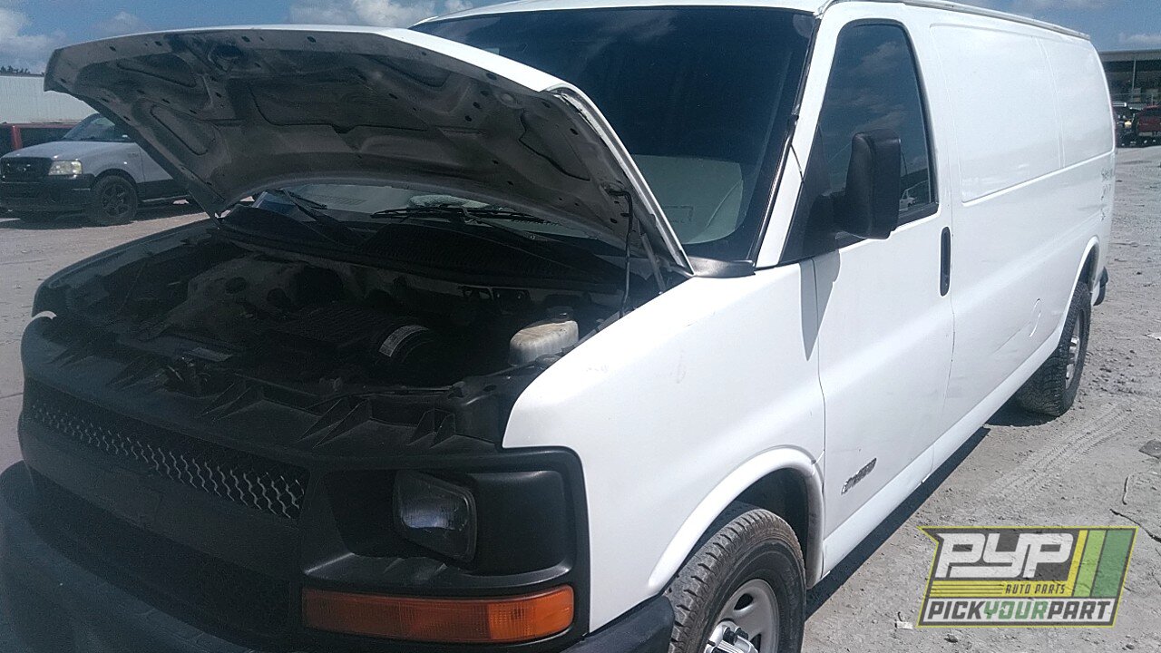 Photo of 2005 Chevrolet Express 3500