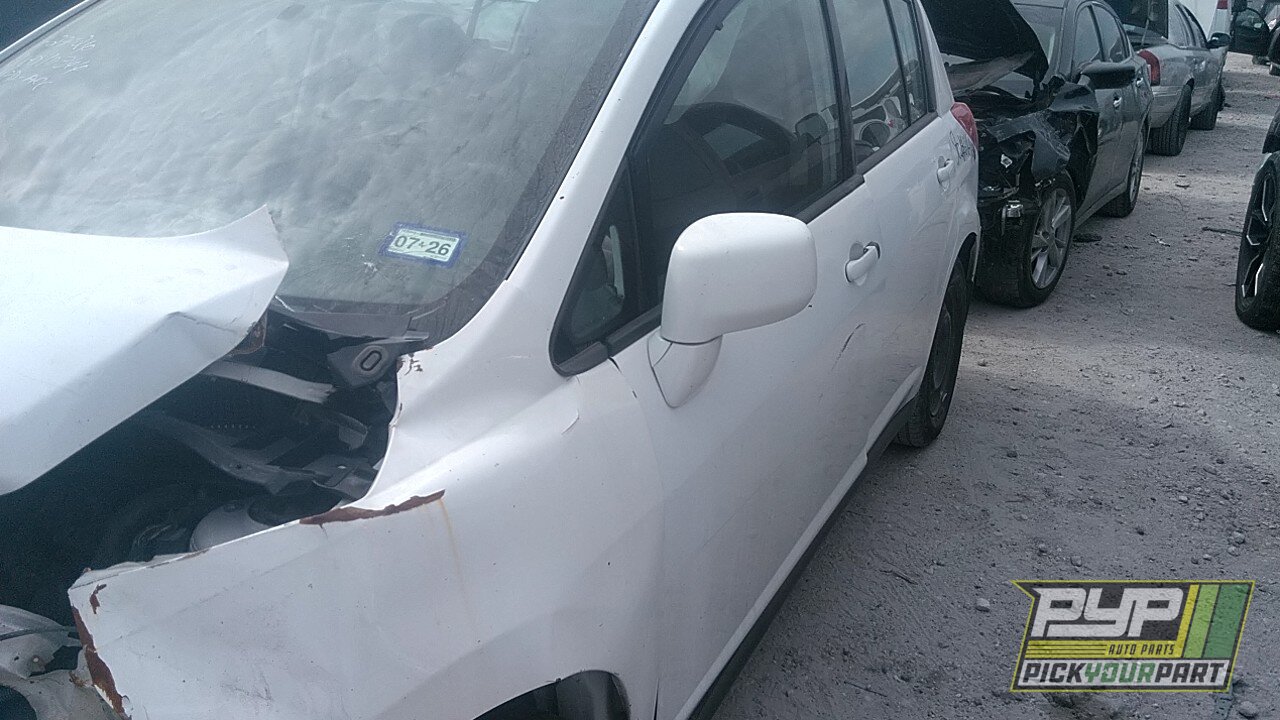 Photo of 2010 Nissan Versa