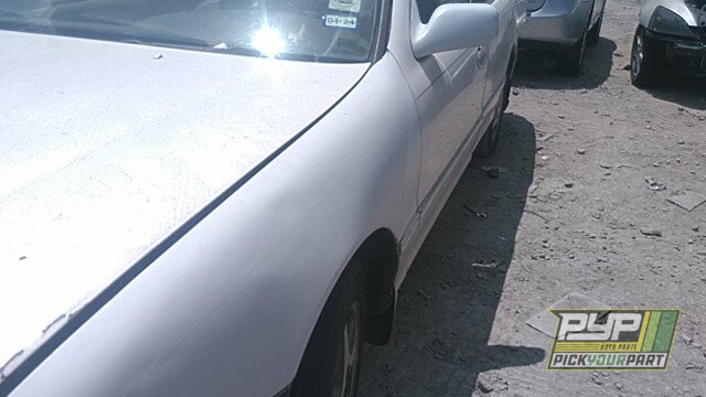 Photo of 1999 Toyota Avalon