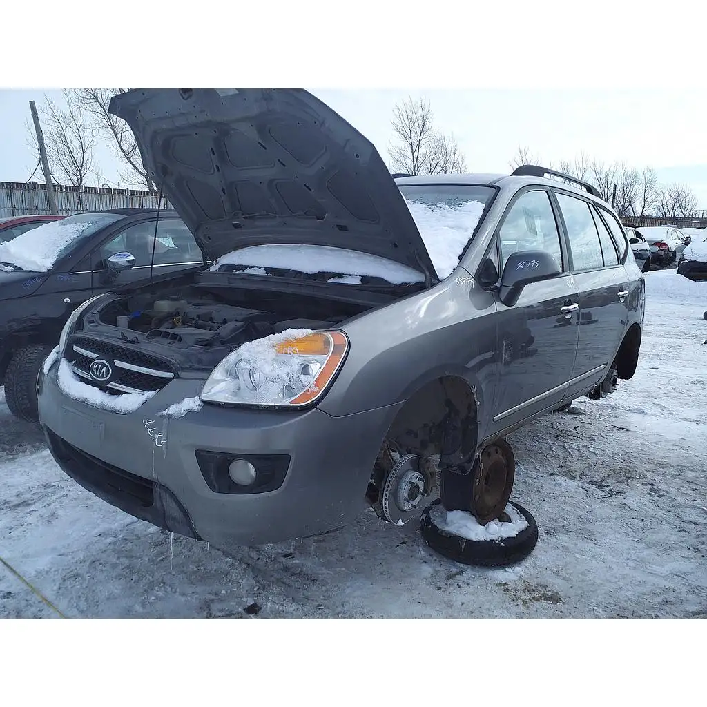 Photo of 2010 Kia Rondo