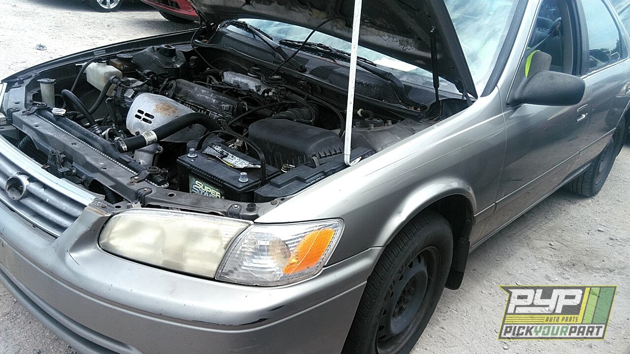 Photo of 2000 Toyota Camry