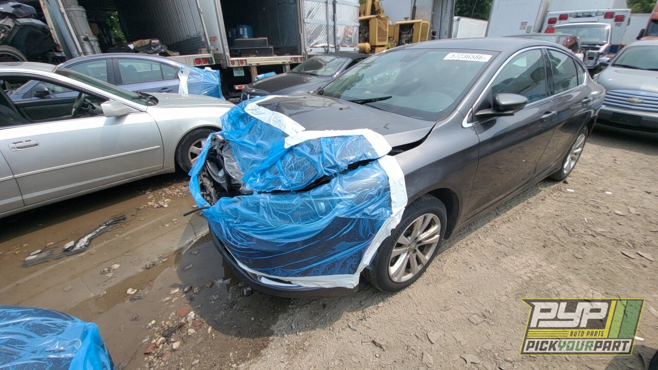 Photo of 2015 Chrysler 200