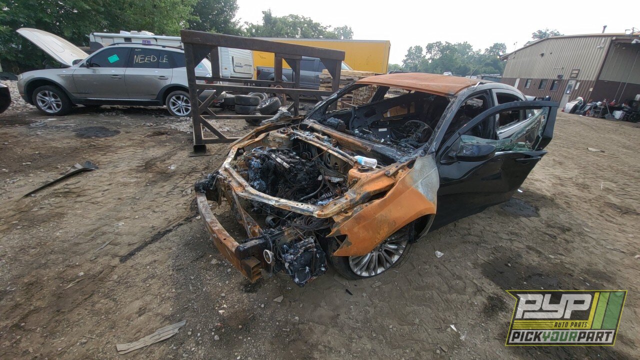 Photo of 2012 Chrysler 200