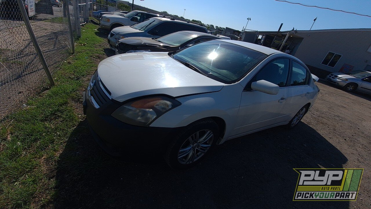Photo of 2009 Nissan Altima