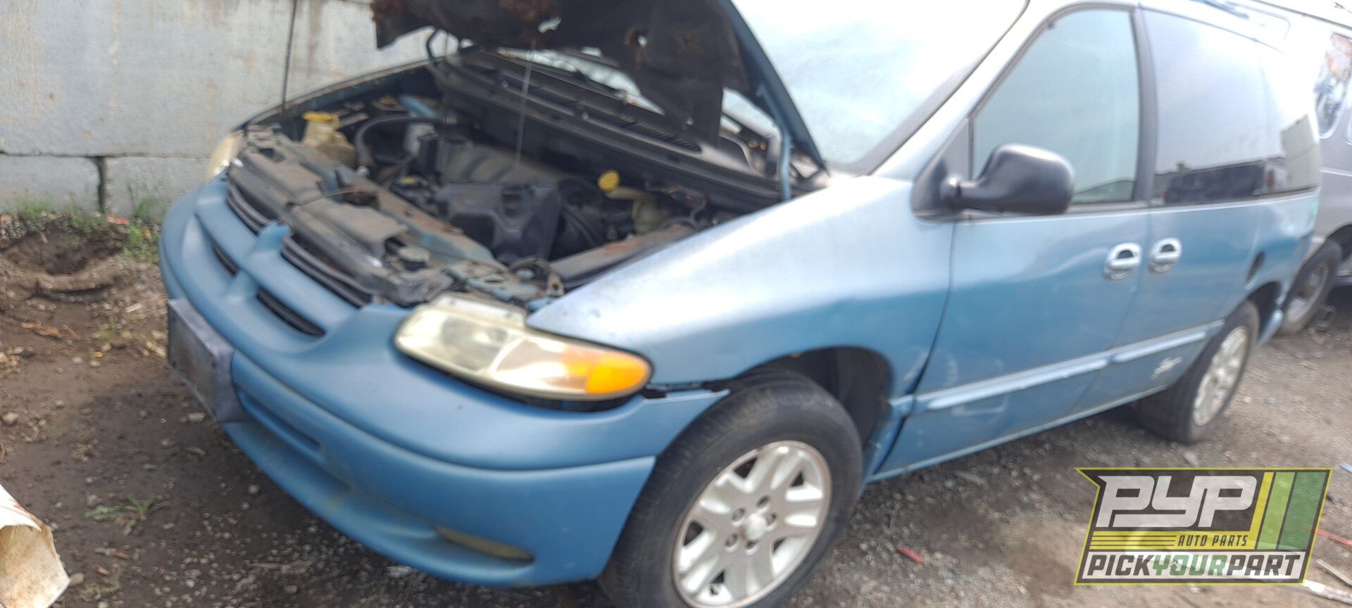 Photo of 1996 Dodge Caravan