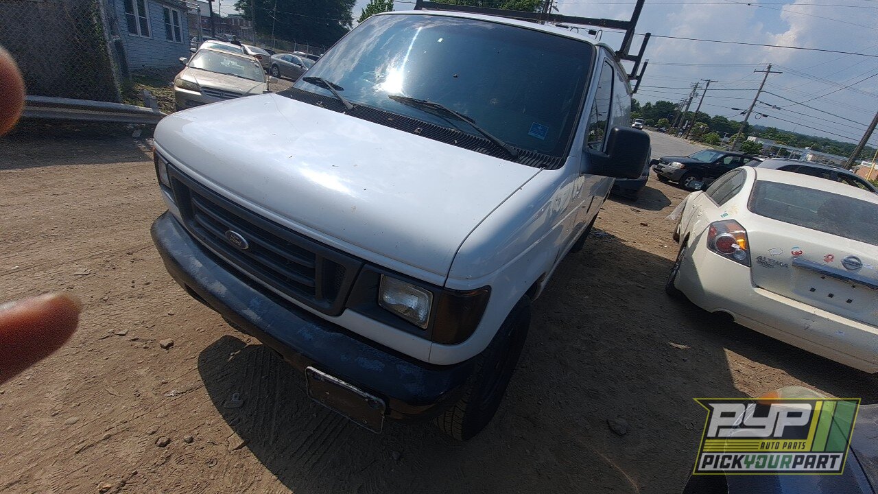 Photo of 2004 Ford E-250