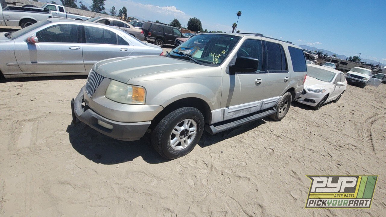 Photo of 2004 Ford Expedition