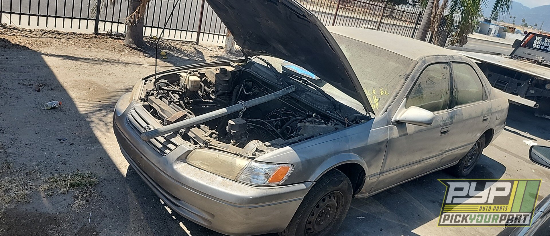 Photo of 1998 Toyota Camry