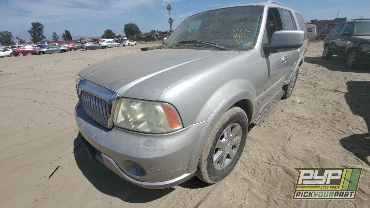 Photo of 2003 Lincoln Navigator