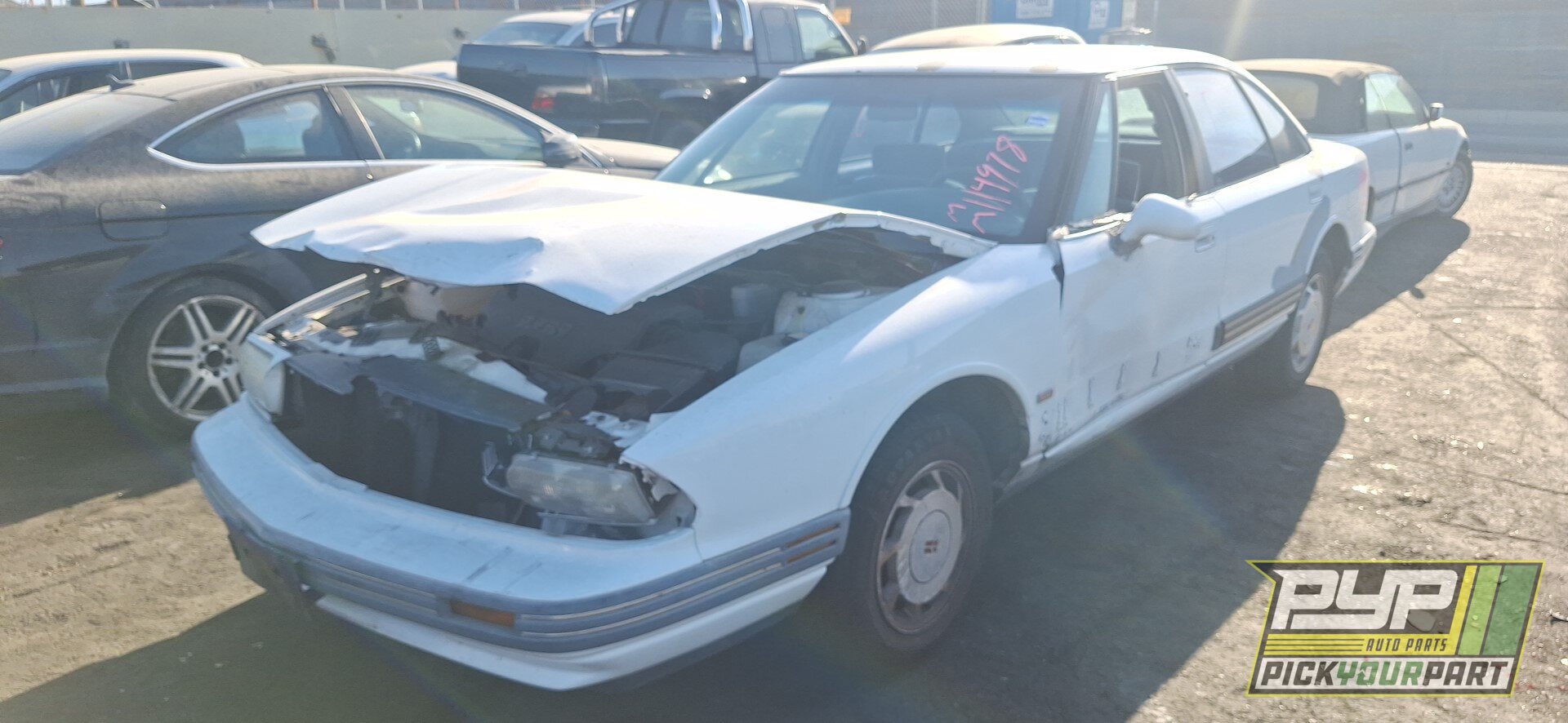 Photo of 1995 Oldsmobile 88