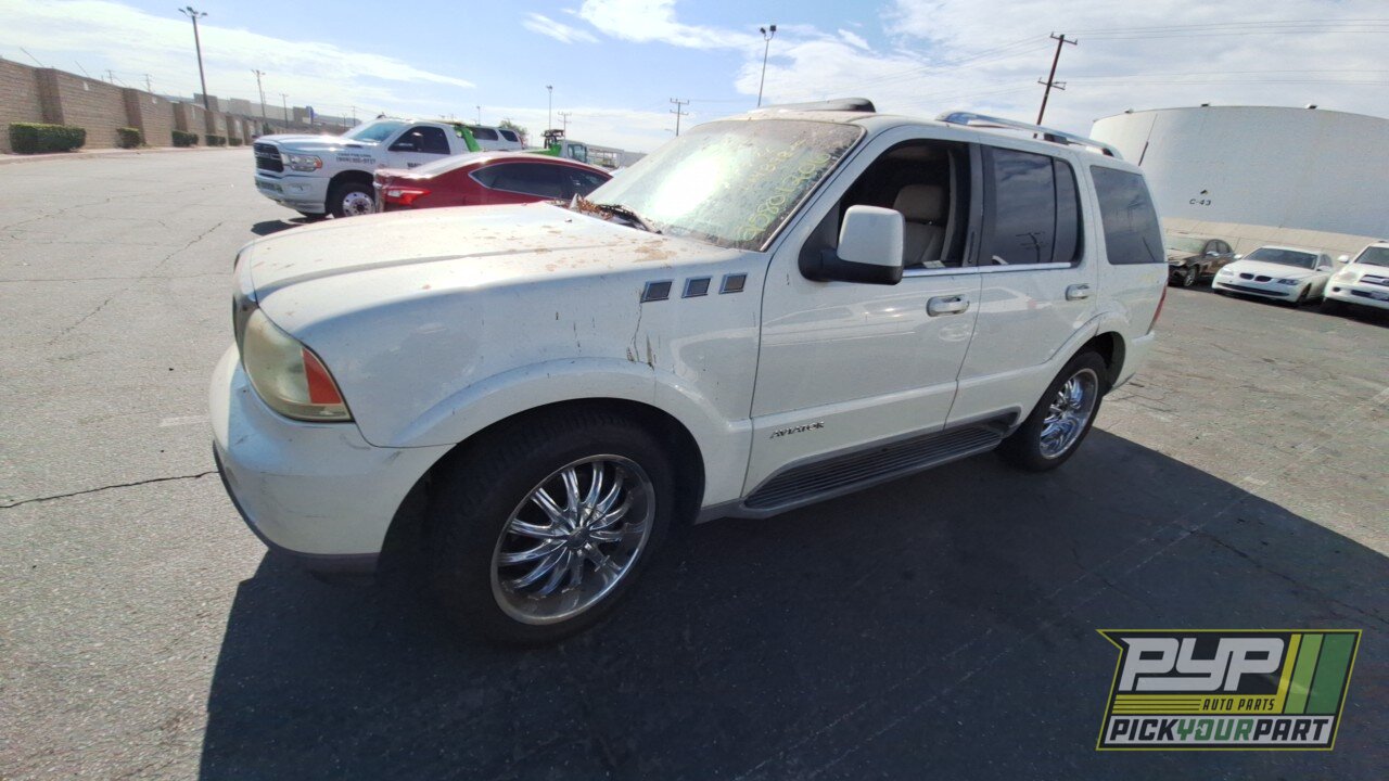 Photo of 2003 Lincoln Aviator