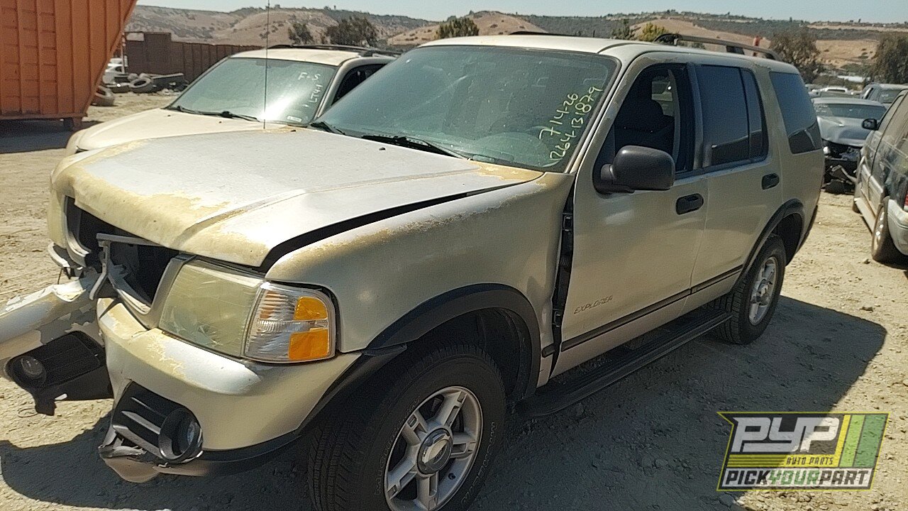 Photo of 2004 Ford Explorer