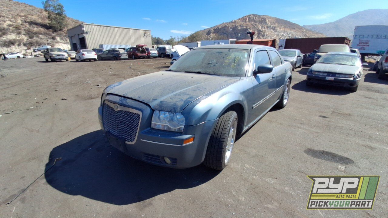 Photo of 2005 Chrysler 300