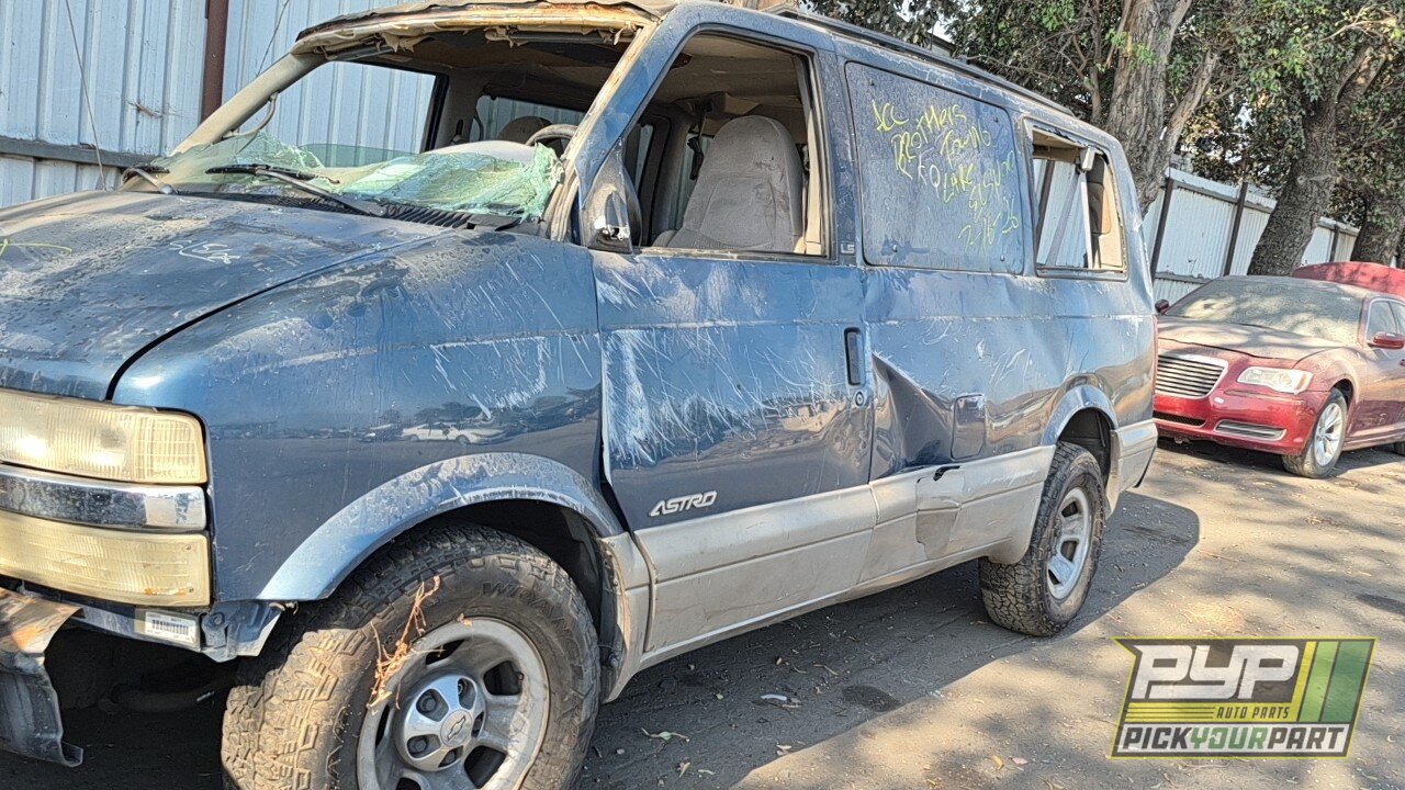 Photo of 2001 Chevrolet Astro