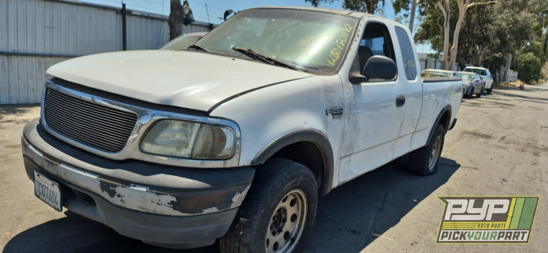 Photo of 1999 Ford F-250