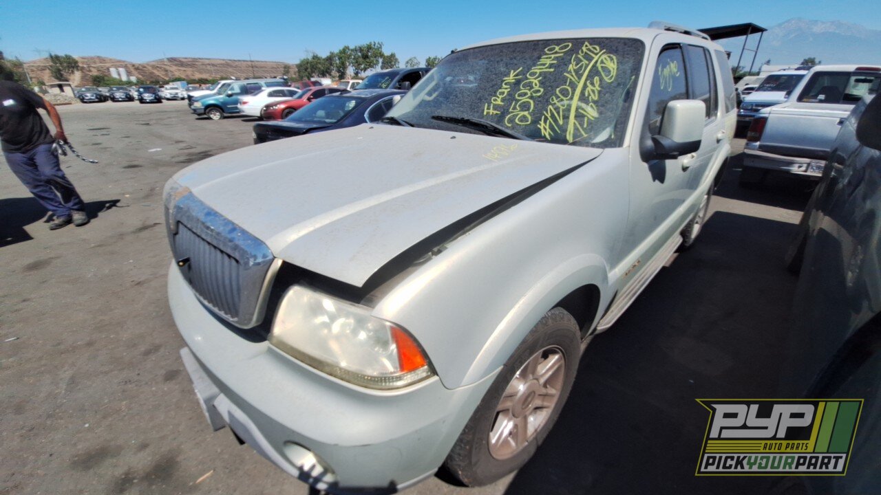 Photo of 2003 Lincoln Aviator