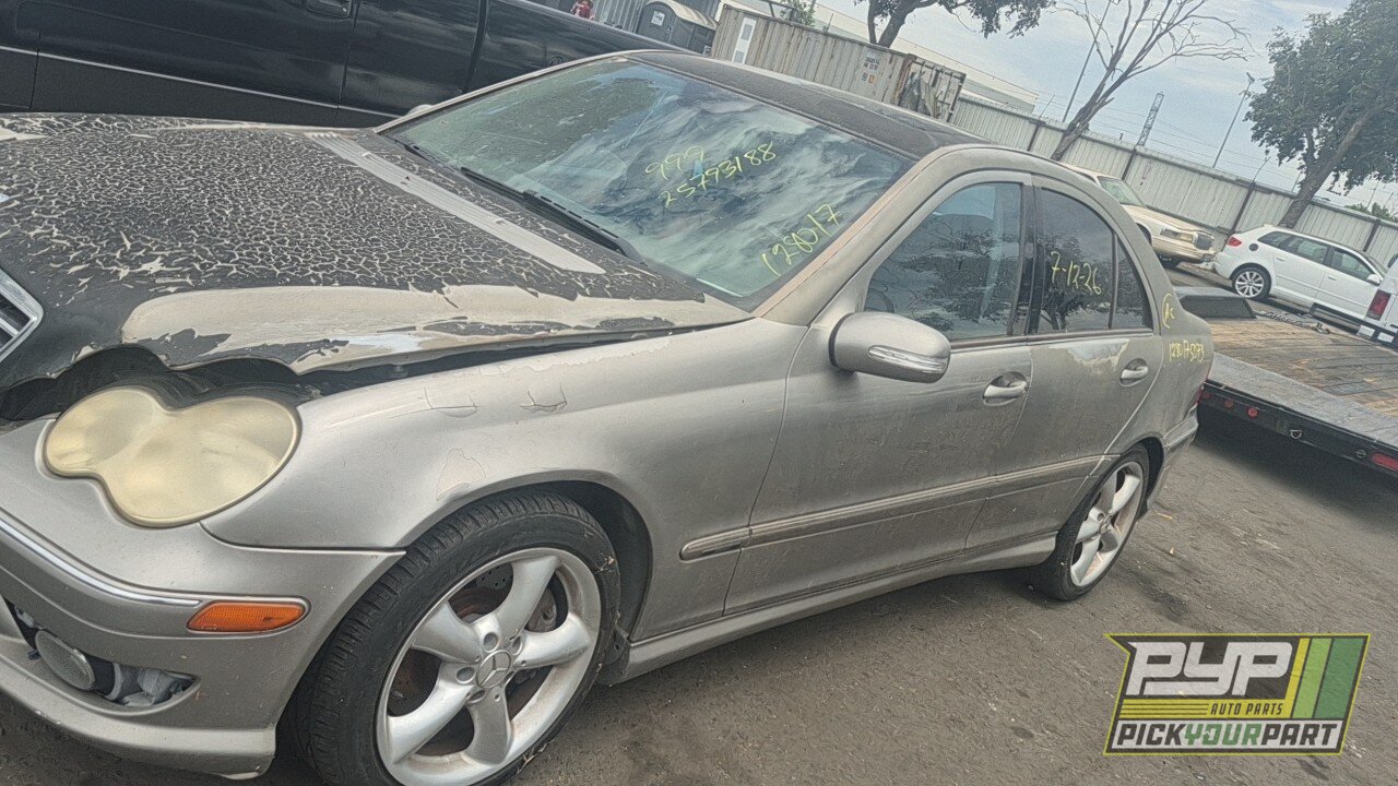 Photo of 2005 Mercedes-Benz C230