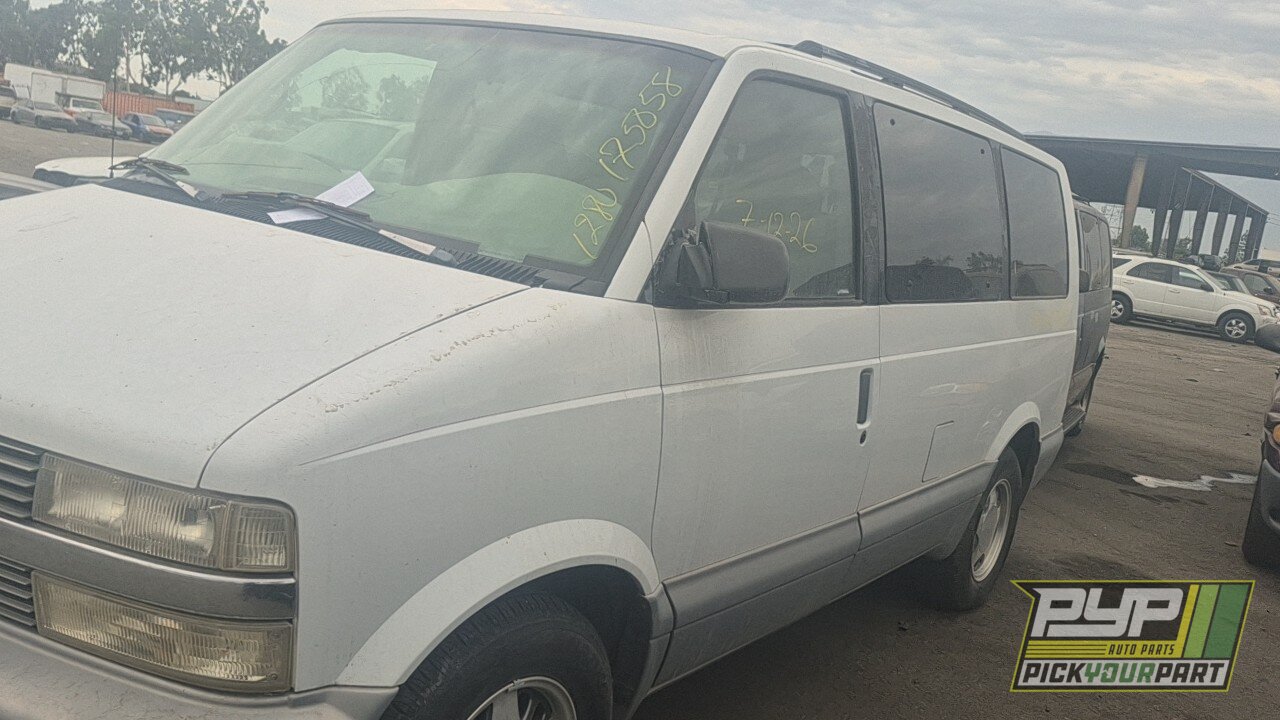 Photo of 2000 Chevrolet Astro