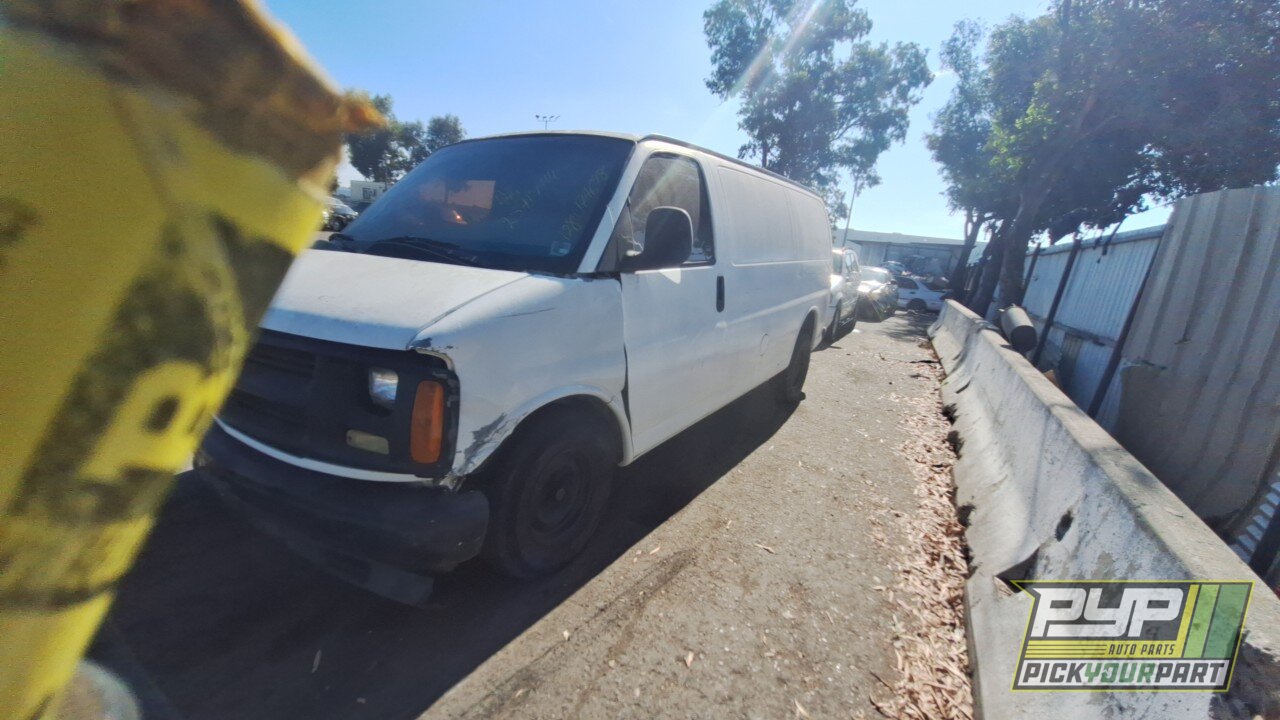 Photo of 2000 Chevrolet Express 1500