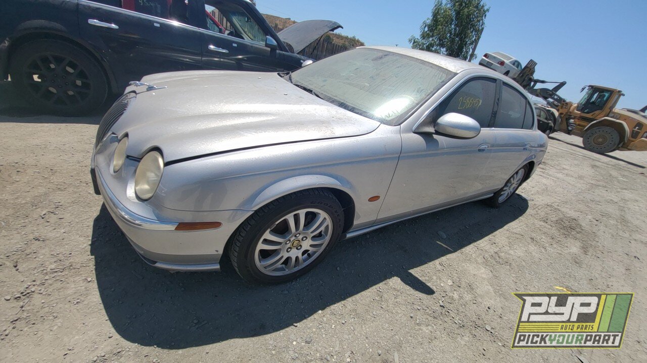 Photo of 2003 Jaguar S-Type
