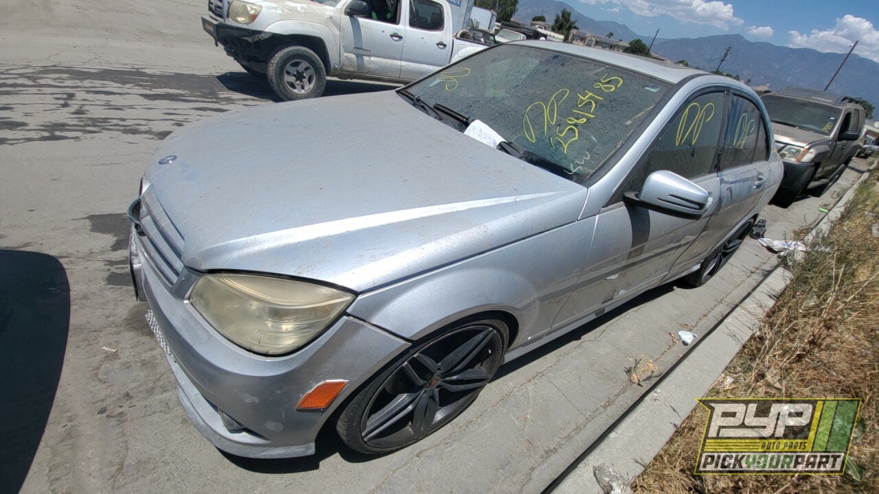 Photo of 2010 Mercedes-Benz C300