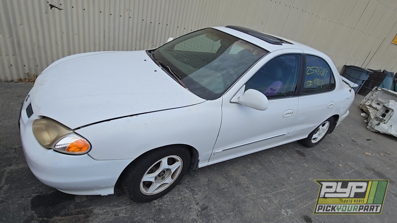 Photo of 2000 Hyundai Elantra