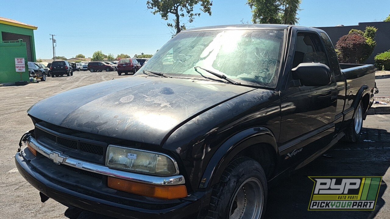Photo of 2000 Chevrolet S10