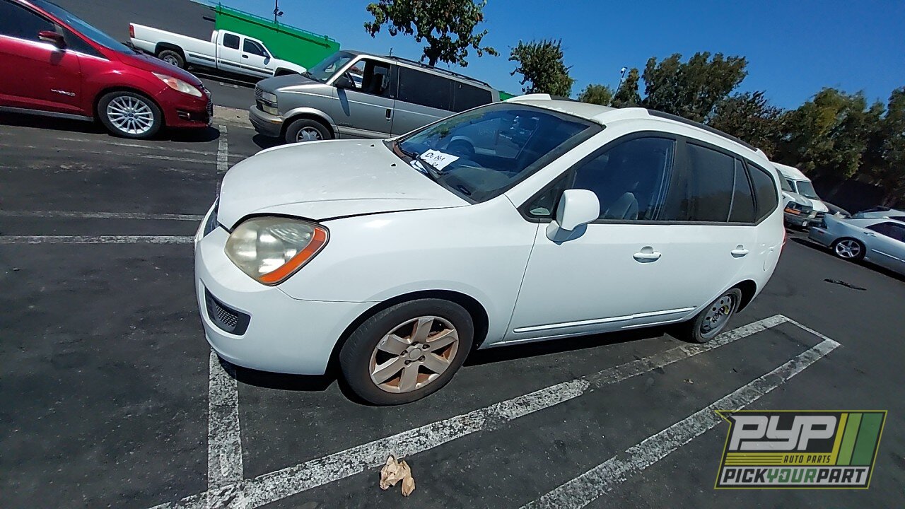 Photo of 2007 Kia Rondo