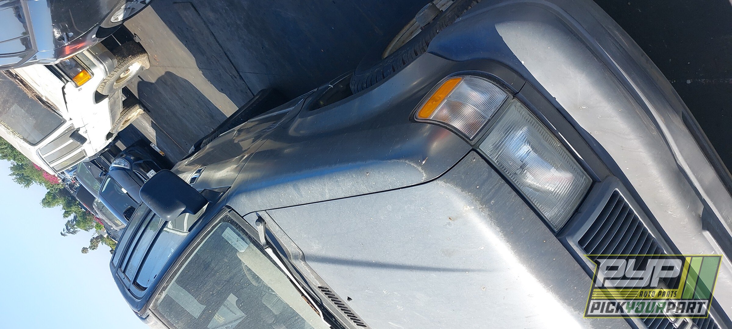 Photo of 1992 Isuzu Trooper