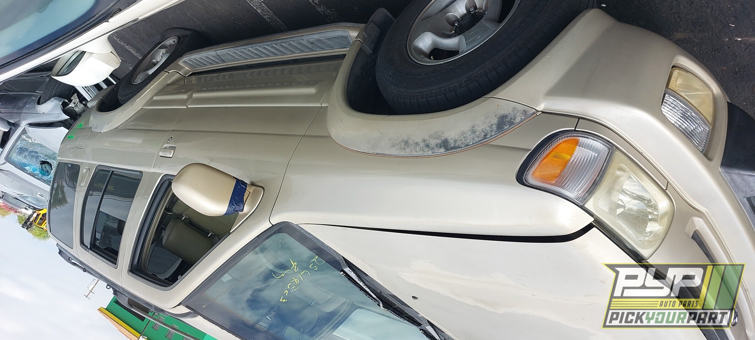Photo of 1999 Infiniti Qx4