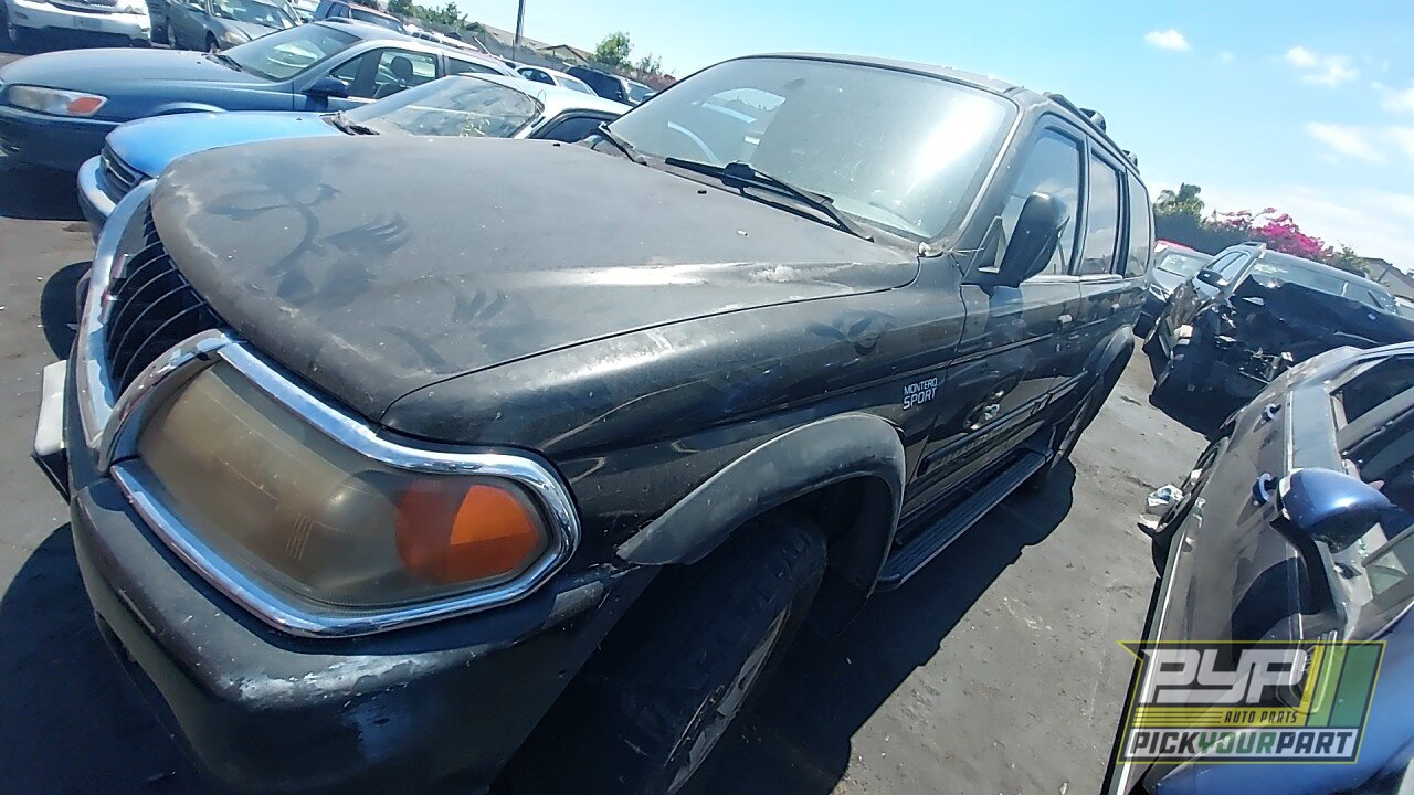 Photo of 2000 Mitsubishi Montero Sport