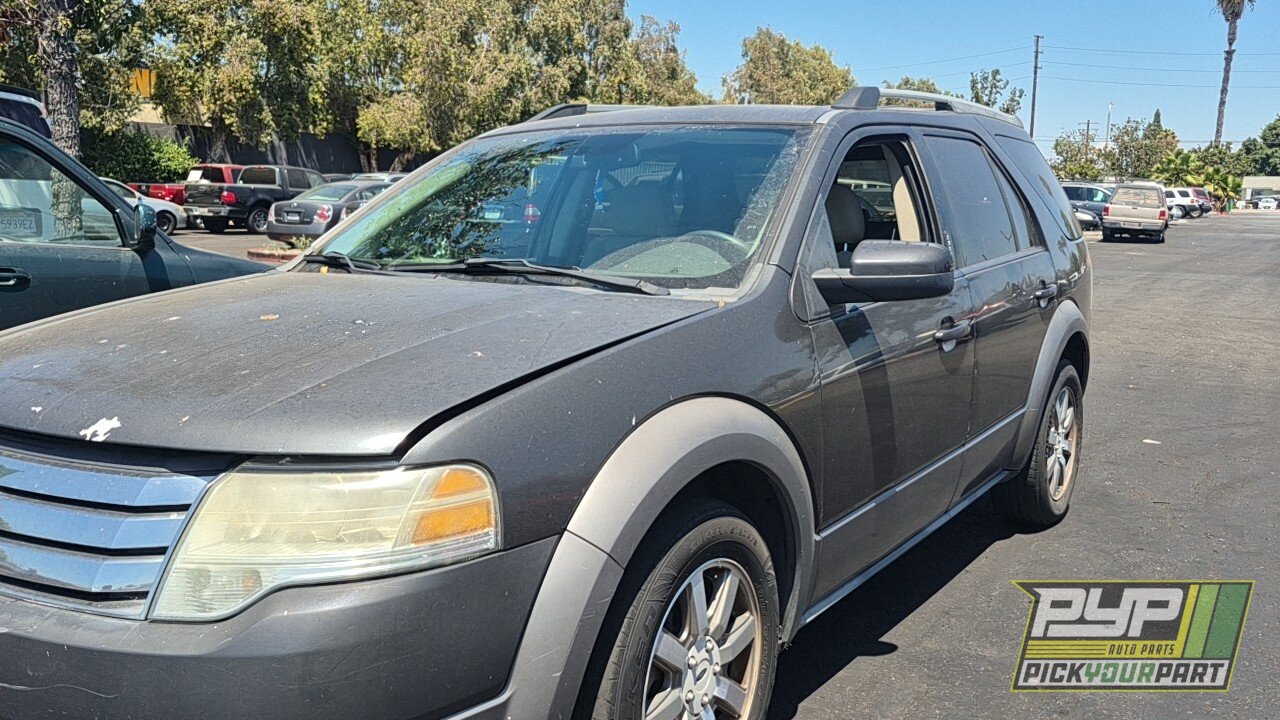Photo of 2008 Ford Taurus X