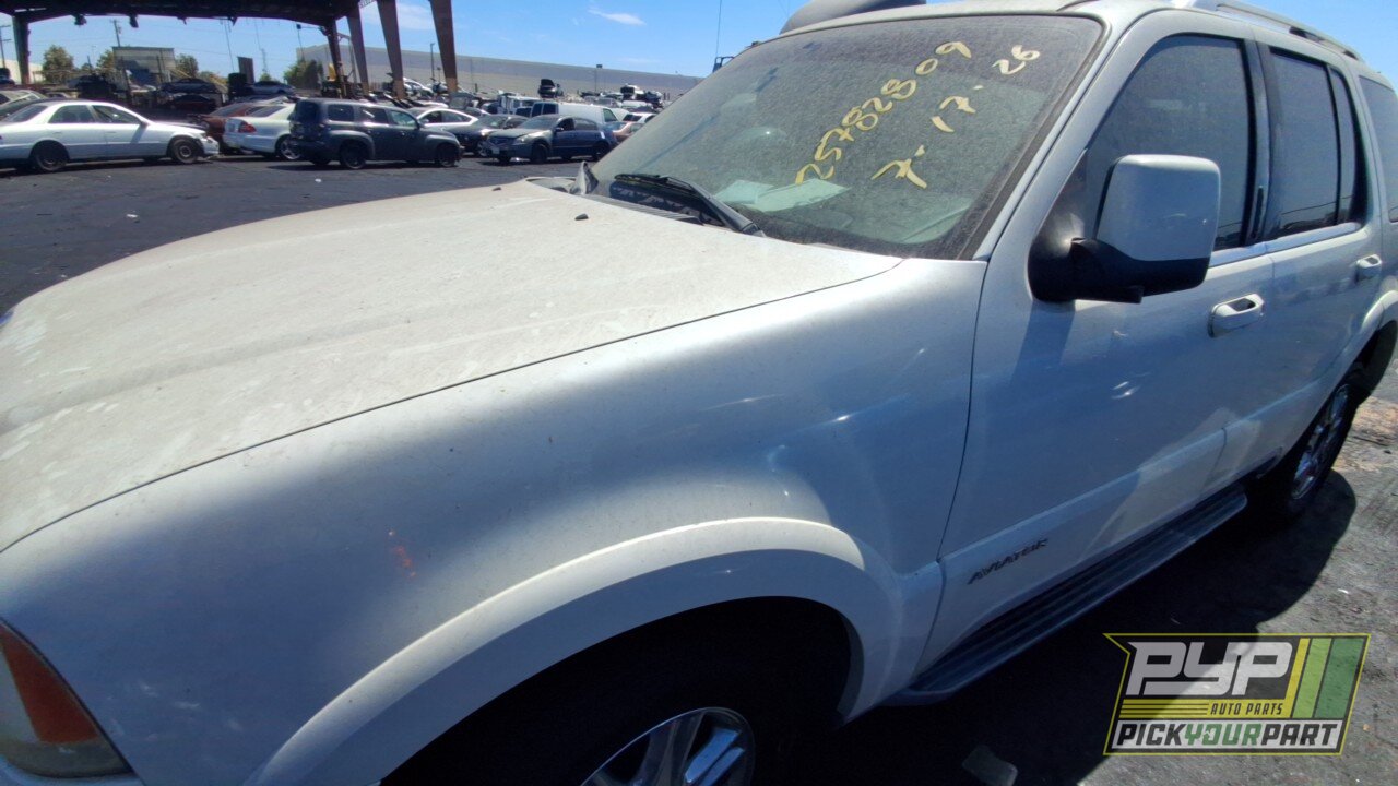 Photo of 2004 Lincoln Aviator
