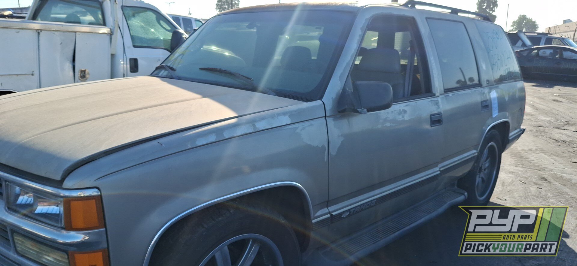 Photo of 1999 Chevrolet Tahoe