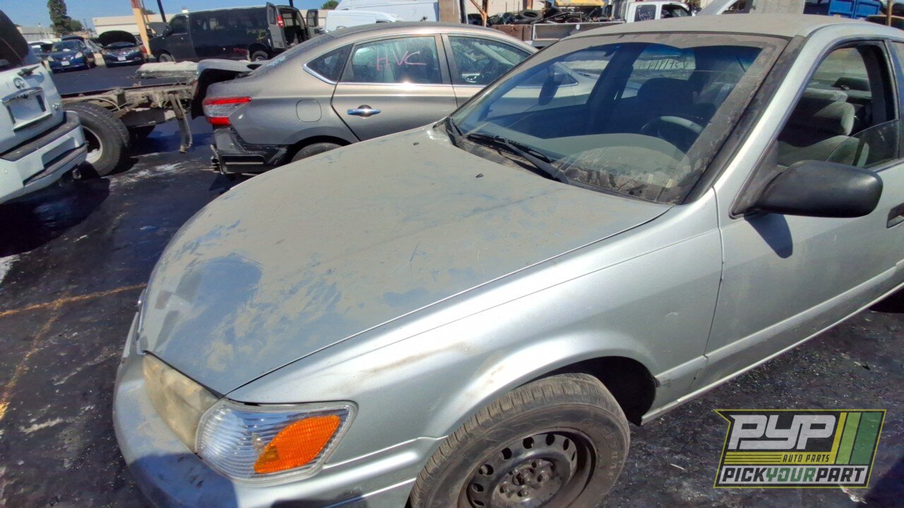 Photo of 2000 Toyota Camry