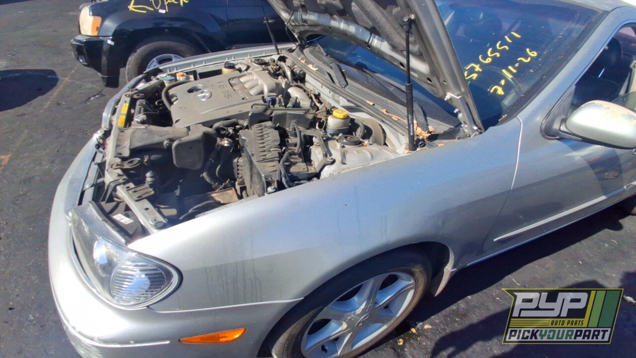 Photo of 2002 Infiniti I35