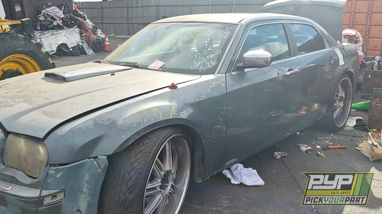 Photo of 2005 Chrysler 300