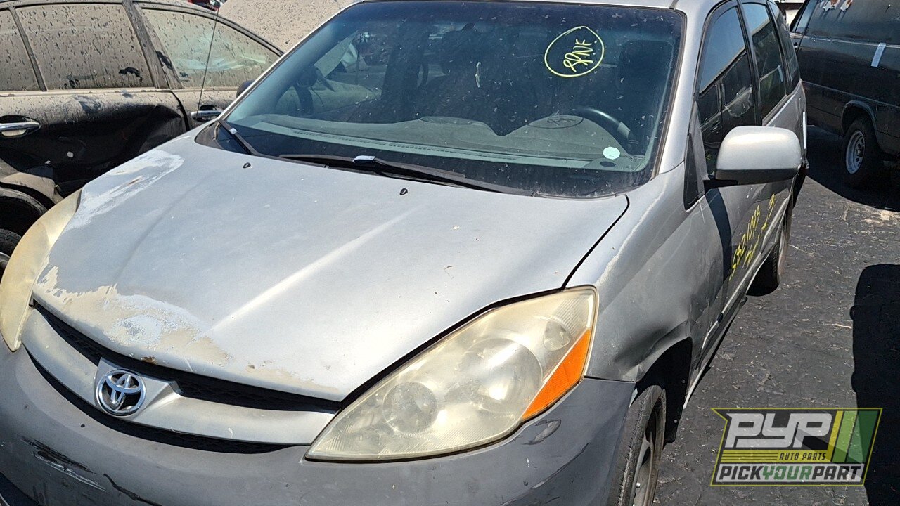 Photo of 2009 Toyota Sienna