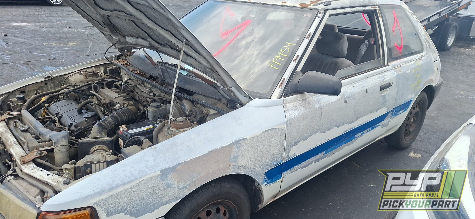 Photo of 1994 Mazda 323