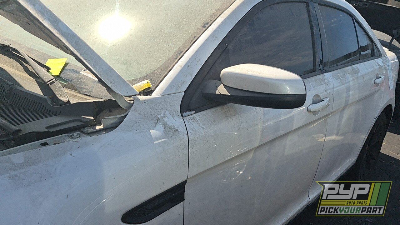 Photo of 2013 Ford Taurus