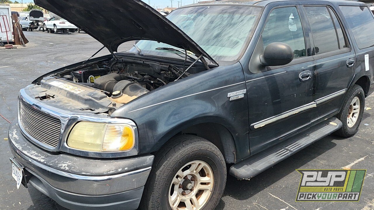 Photo of 2002 Ford Expedition