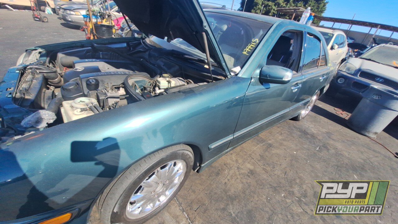 Photo of 2001 Mercedes-Benz E320