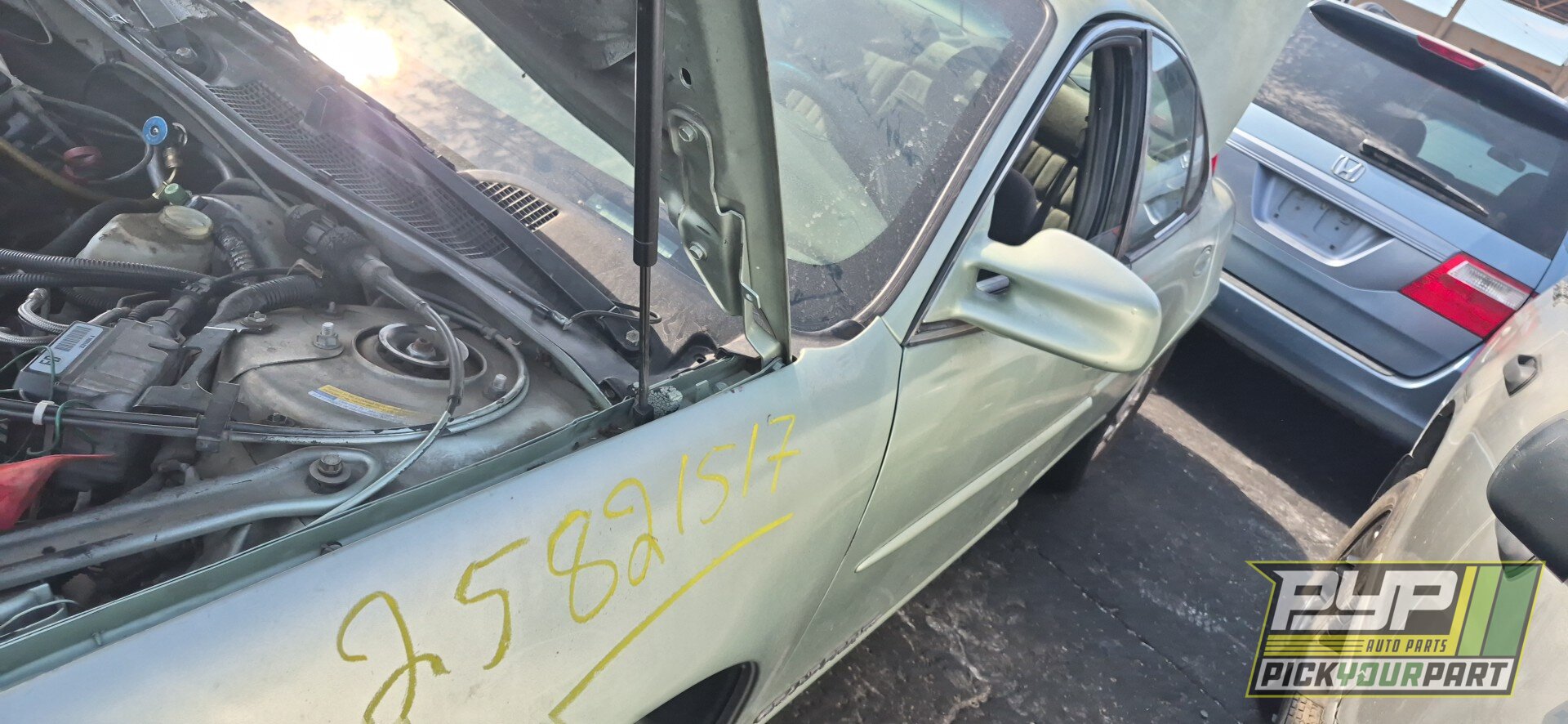 Photo of 1999 Pontiac Grand Prix