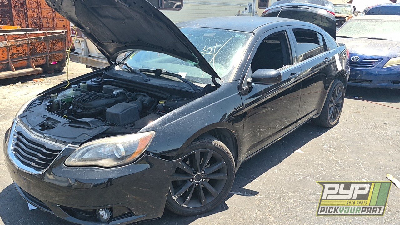 Photo of 2012 Chrysler 200