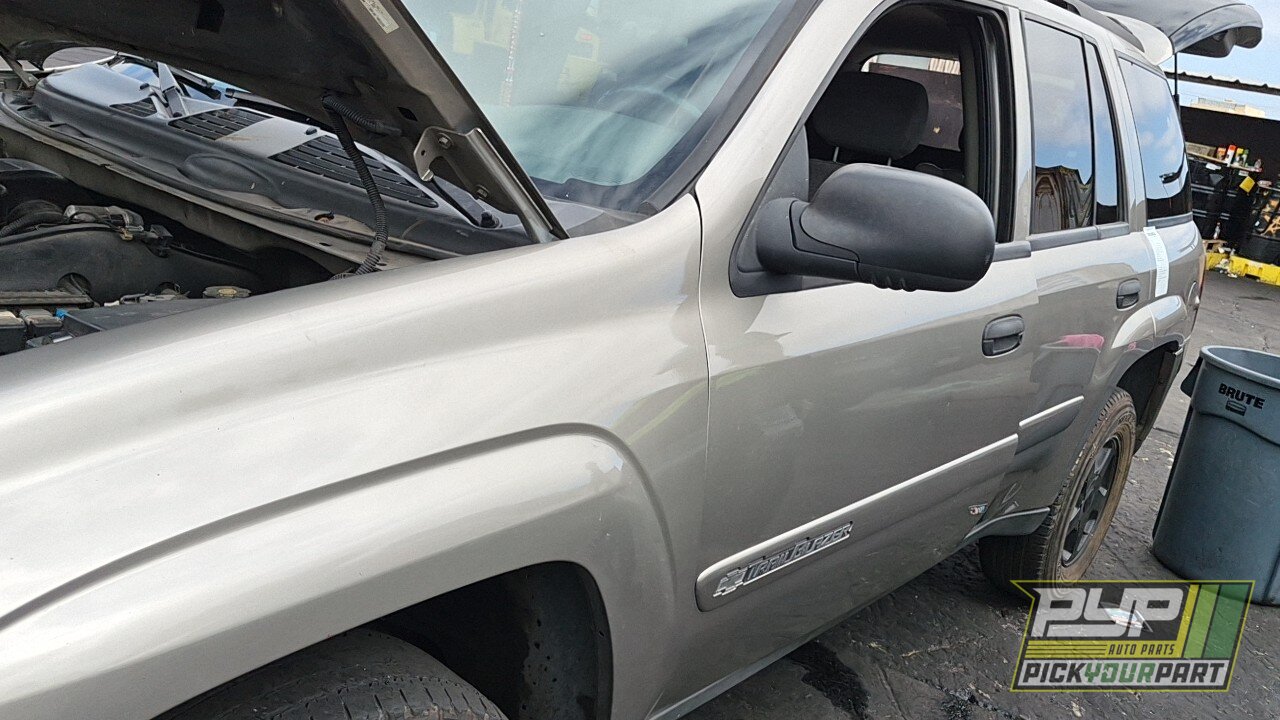 Photo of 2003 Chevrolet Trailblazer