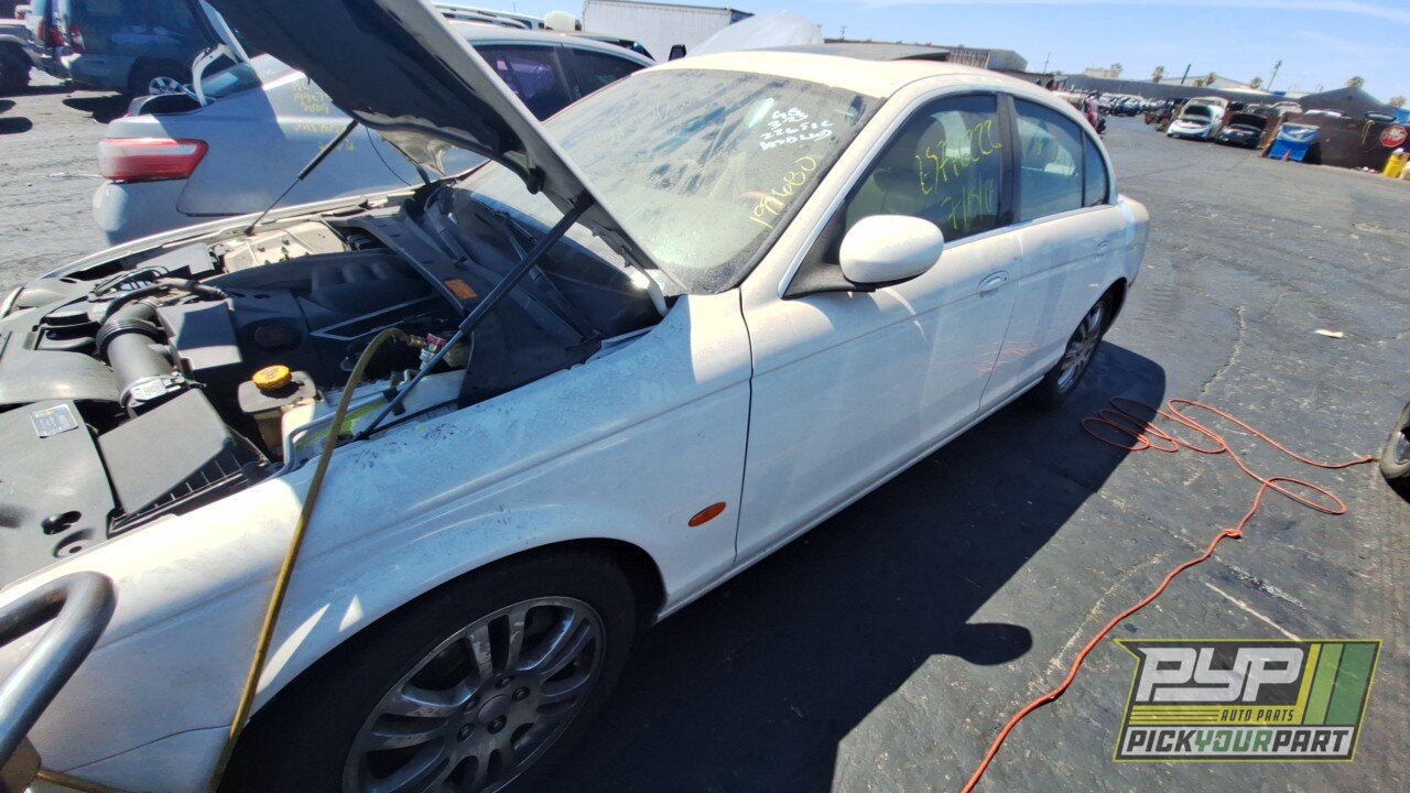 Photo of 2005 Jaguar S-Type