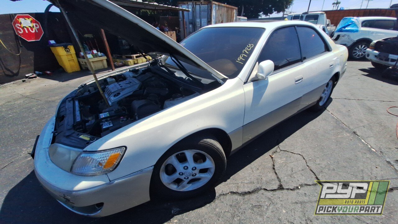 Photo of 2000 Lexus Es300