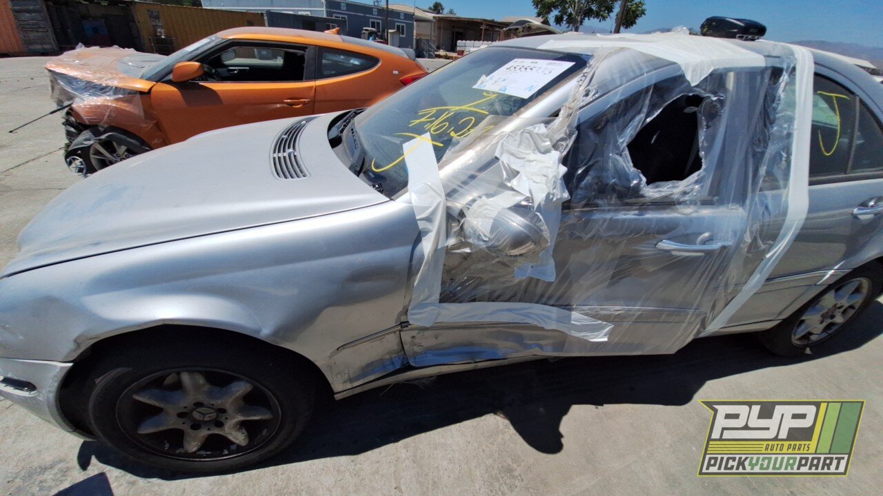 Photo of 2004 Mercedes-Benz C240