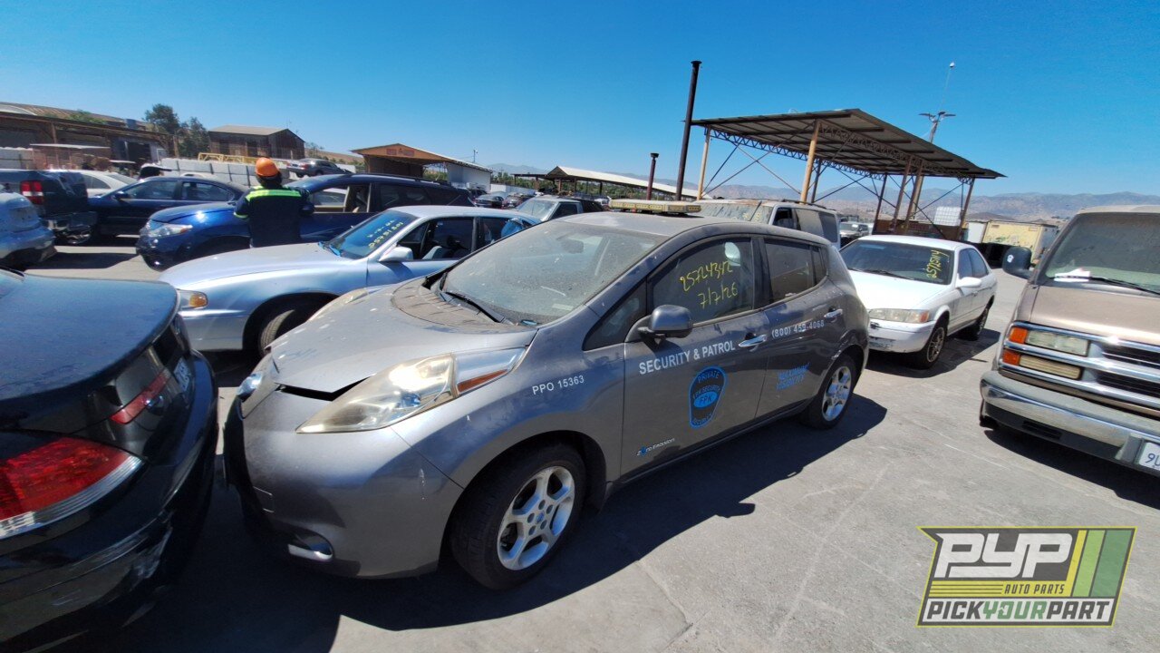 Photo of 2014 Nissan Leaf