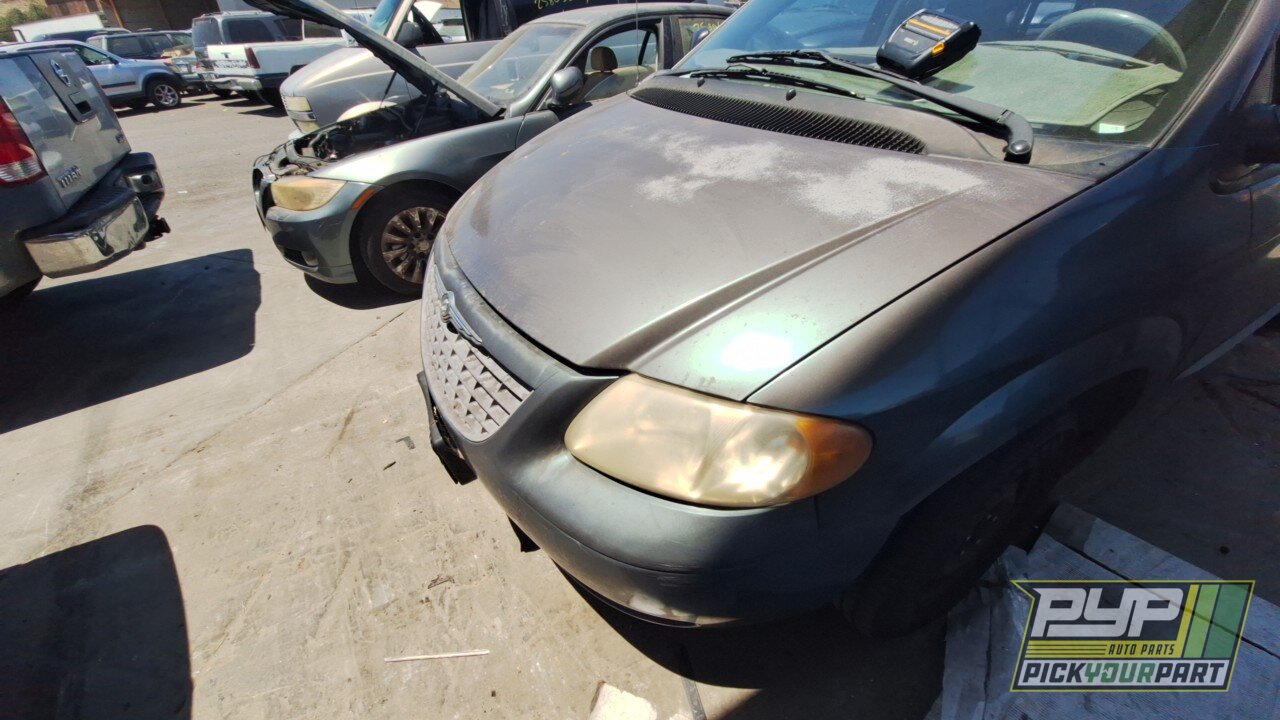 Photo of 2003 Chrysler Voyager
